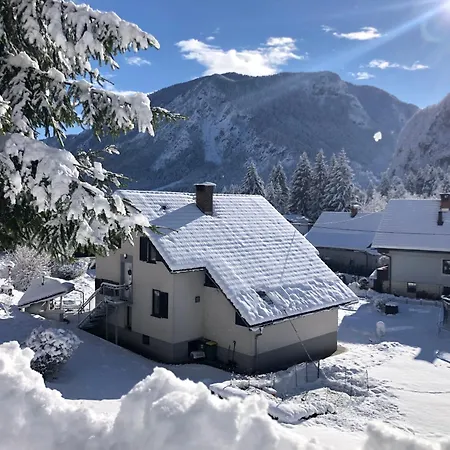 Appartamento Savadolinka House