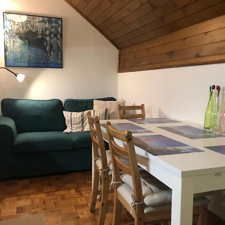 Apartment Savadolinka House *