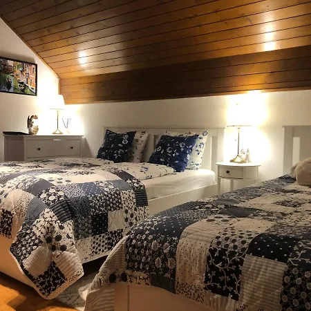 Appartamento Savadolinka House *