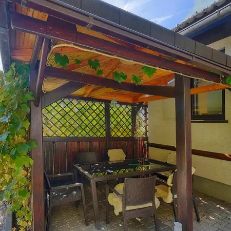 Savadolinka House